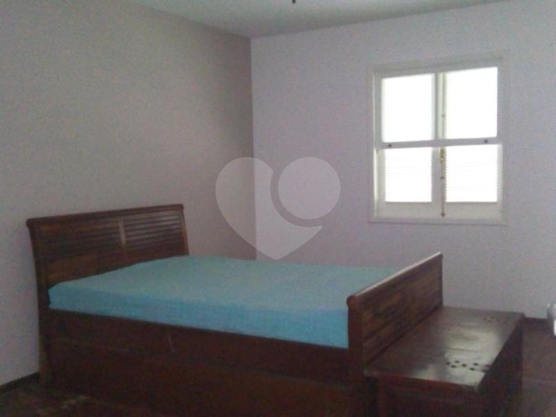 Casa à venda com 4 quartos, sendo 3 suítes, em Jardim Leonor, São Paulo, SP