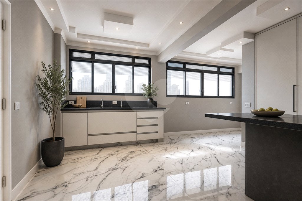 Apartamento à venda ou para alugar com 3 quartos, sendo 1 suíte,  em Pinheiros, São Paulo, SP