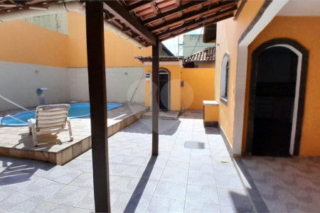 Casa à venda com 3 quartos, sendo 1 suíte, em Campo Grande, Rio de Janeiro, RJ