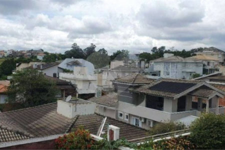 Casa à venda com 3 quartos, sendo 1 suíte, no condomínio Terras de São Francisco, Vinhedo - SP