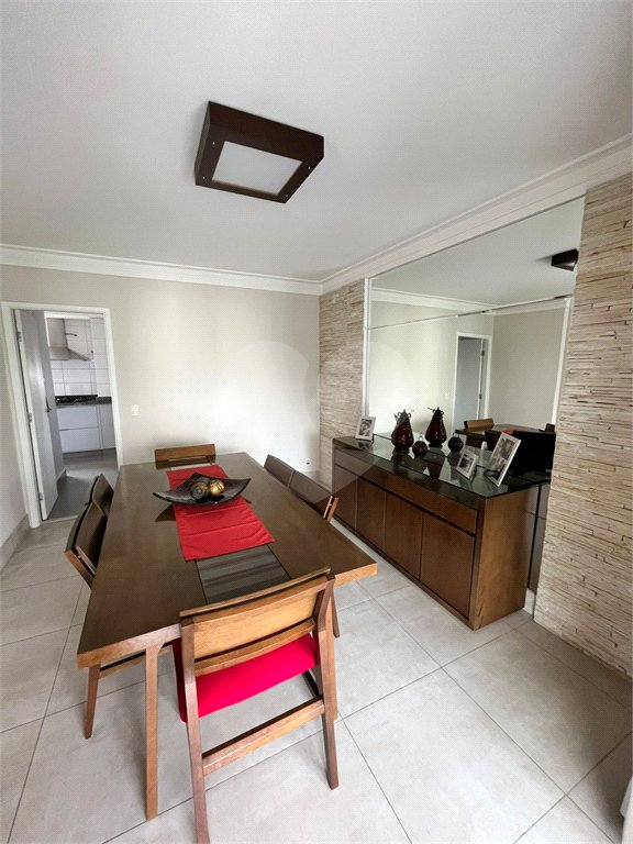 Apartamento à venda com 4 quartos, sendo 3 suítes, em Cambuci, São Paulo, SP