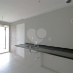 Apartamento à venda com 3 suítes em Moema, São Paulo, SP