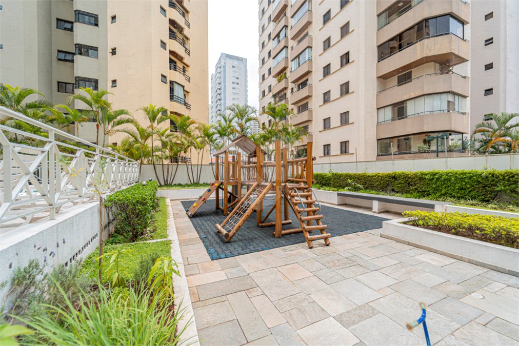 Apartamento à venda com 4 quartos, sendo 1 suíte, em Vila Mascote, São Paulo, SP
