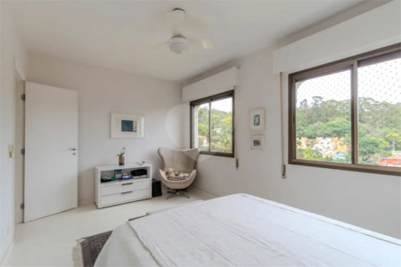Apartamento à venda com 3 suítes em Vila Morumbi, São Paulo, SP