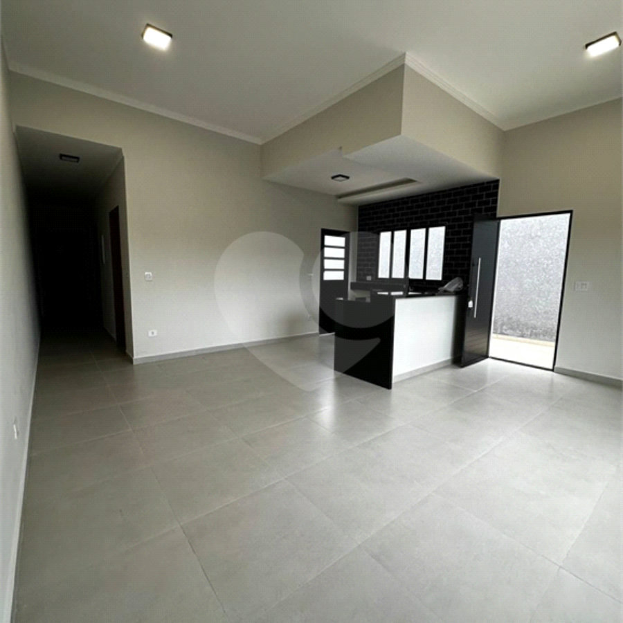 Casa Térrea à venda com 3 quartos, sendo 1 suíte, em Residencial Jardins da Catalunha, Atibaia, SP