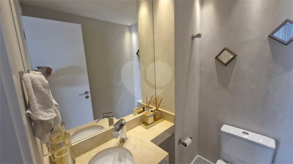 Apartamento à venda com 3 suítes em Santana, São Paulo, SP