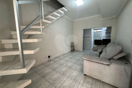 Casa à venda com 2 quartos no condomínio Village de Marbelli, Praia Grande - SP