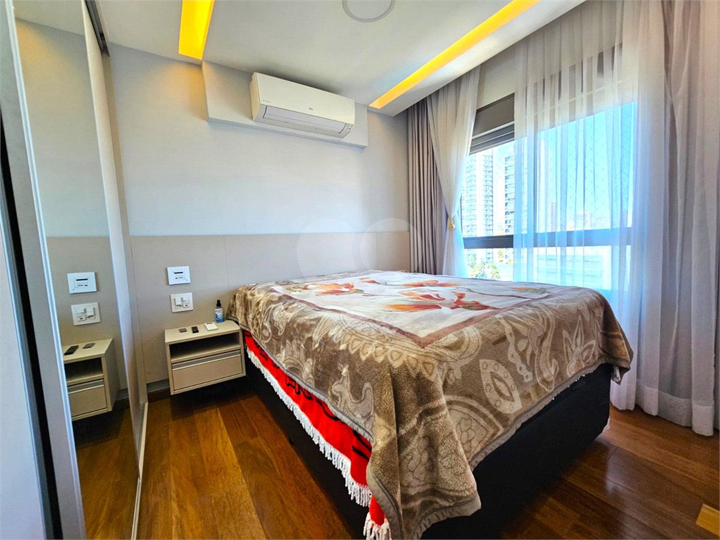 Apartamento à venda com 3 quartos, sendo 1 suíte, em Chácara Santo Antônio, São Paulo, SP