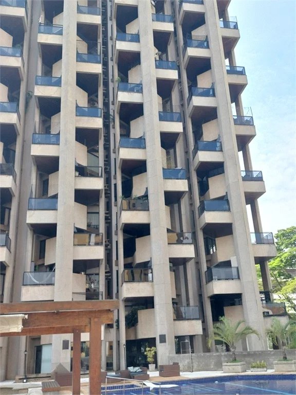 Apartamento à venda com 1 suíte em Vila Suzana, São Paulo, SP