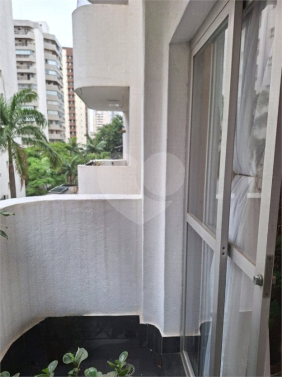 Apartamento à venda com 2 quartos em Indianópolis, São Paulo, SP