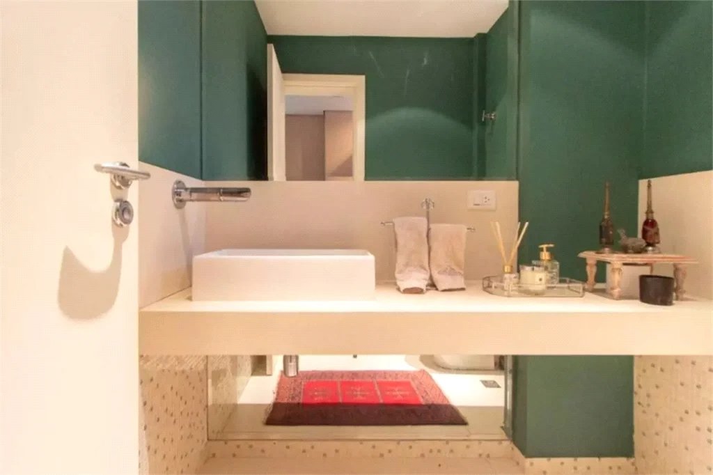 Casa à venda ou para alugar com 4 suítes no condomínio Araucárias, São Paulo - SP