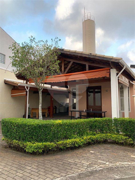 Casa à venda com 3 quartos, sendo 2 suítes,  no condomínio Residencial Jardins, São Bernardo do Campo - SP
