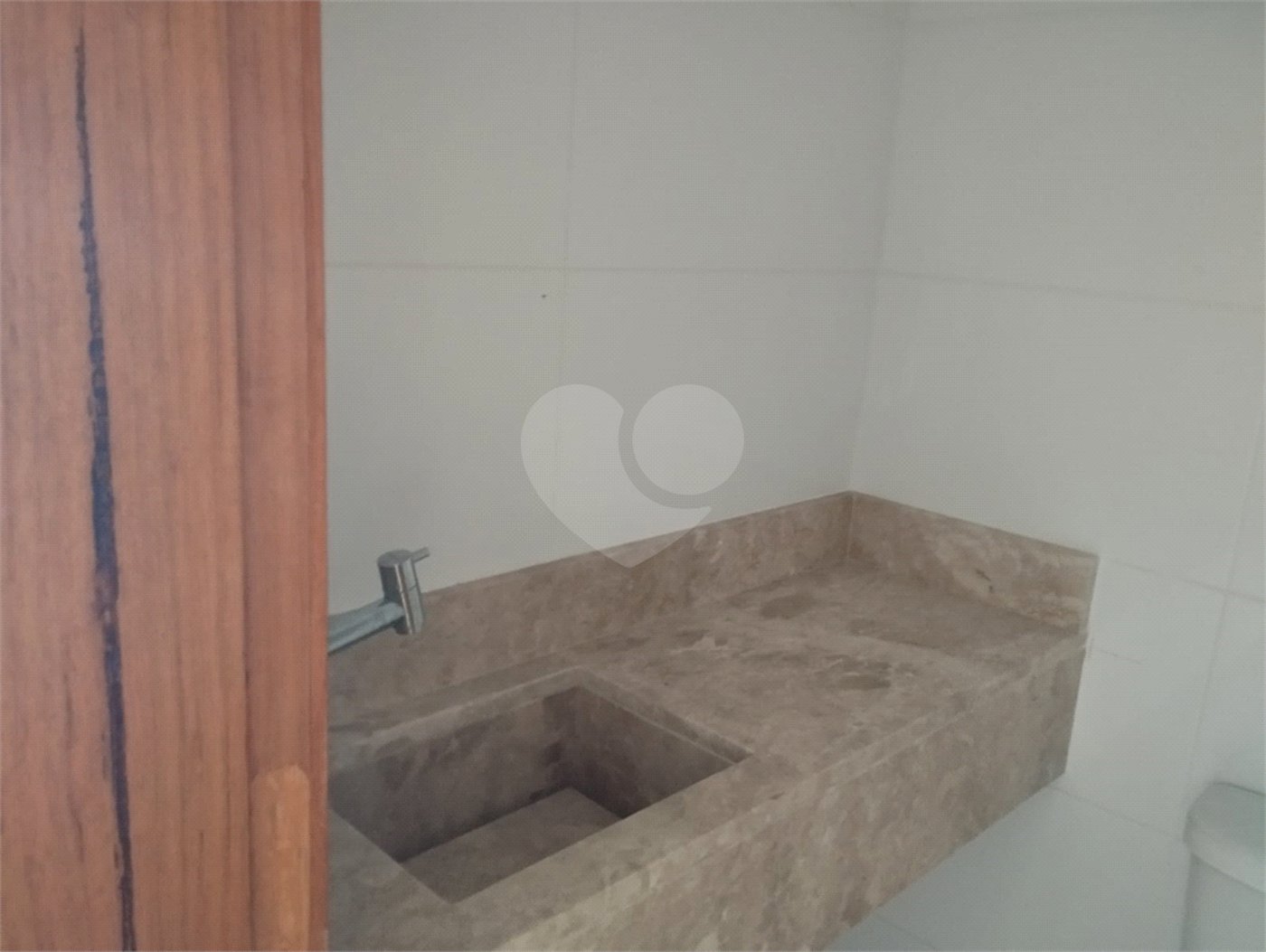 Sobrado à venda com 3 quartos, sendo 1 suíte, em Vila Mazzei, São Paulo, SP