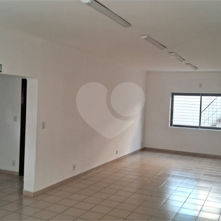 Casa para alugar com 9 quartos, sendo 3 suítes, em Jardim Panorama, Sorocaba, SP