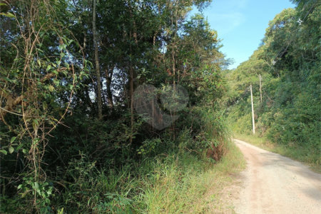 Chácara à venda com 2 quartos, sendo 1 suíte, em Caete (mailasqui), São Roque, SP