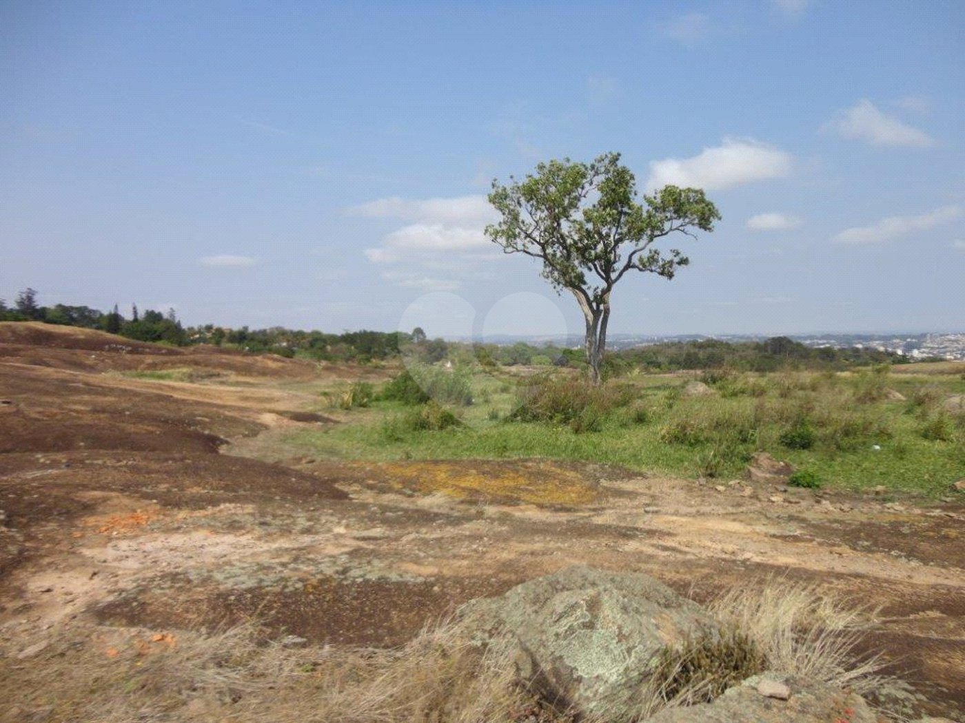 Área de Terra à venda em Chácaras Alpina, Valinhos, SP