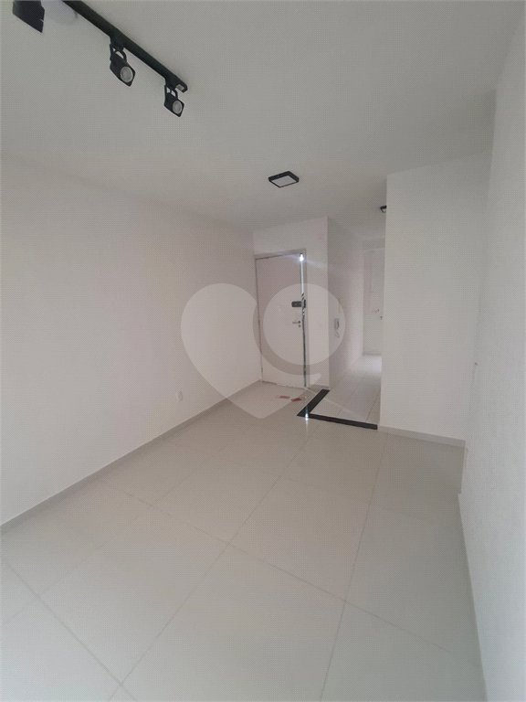 Apartamento à venda com 2 quartos em Santíssimo, Rio de Janeiro, RJ