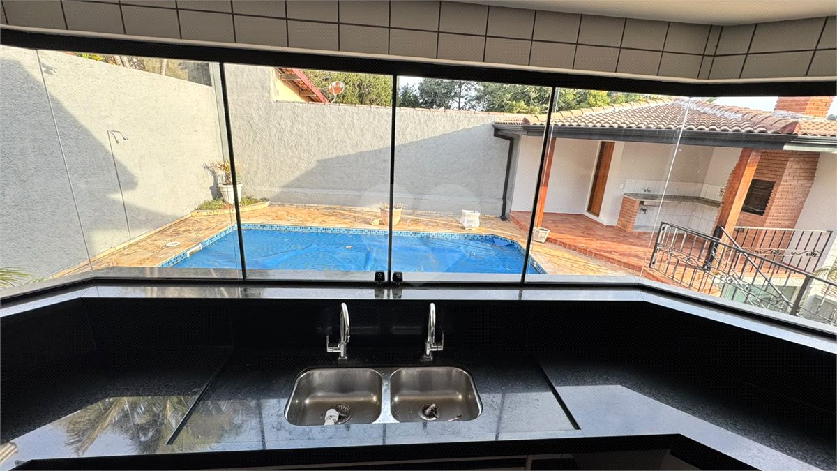 Casa à venda ou para alugar com 3 quartos, sendo 1 suíte, em Jardim Paulista, Atibaia, SP