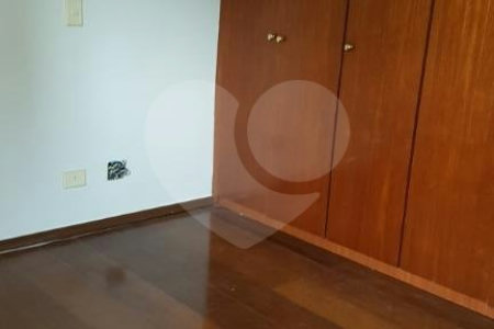 Apartamento à venda com 3 quartos, sendo 1 suíte, em Vila Nair, São Paulo, SP