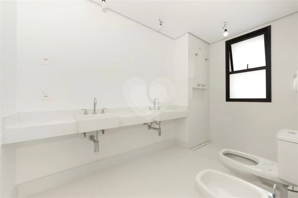 Apartamento à venda com 3 suítes em Jardim Paulista, São Paulo, SP