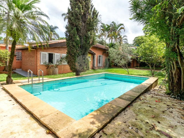 Casa à venda com 3 quartos, sendo 1 suíte,  em Alto da Boa Vista, São Paulo, SP