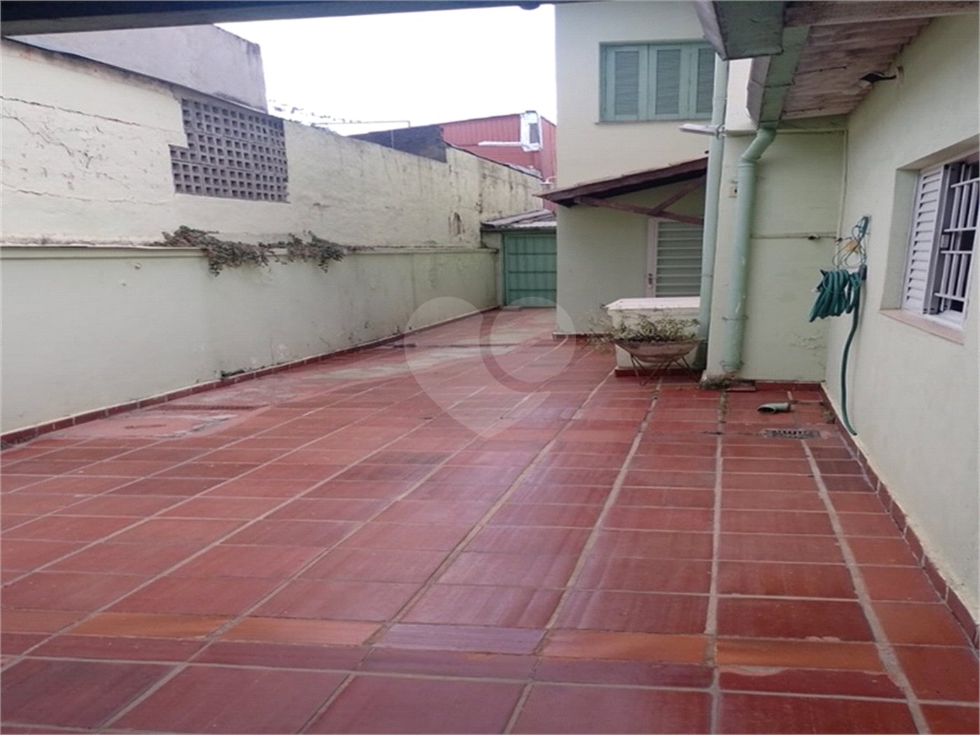 Sobrado à venda com 4 quartos em Vila Guilherme, São Paulo, SP