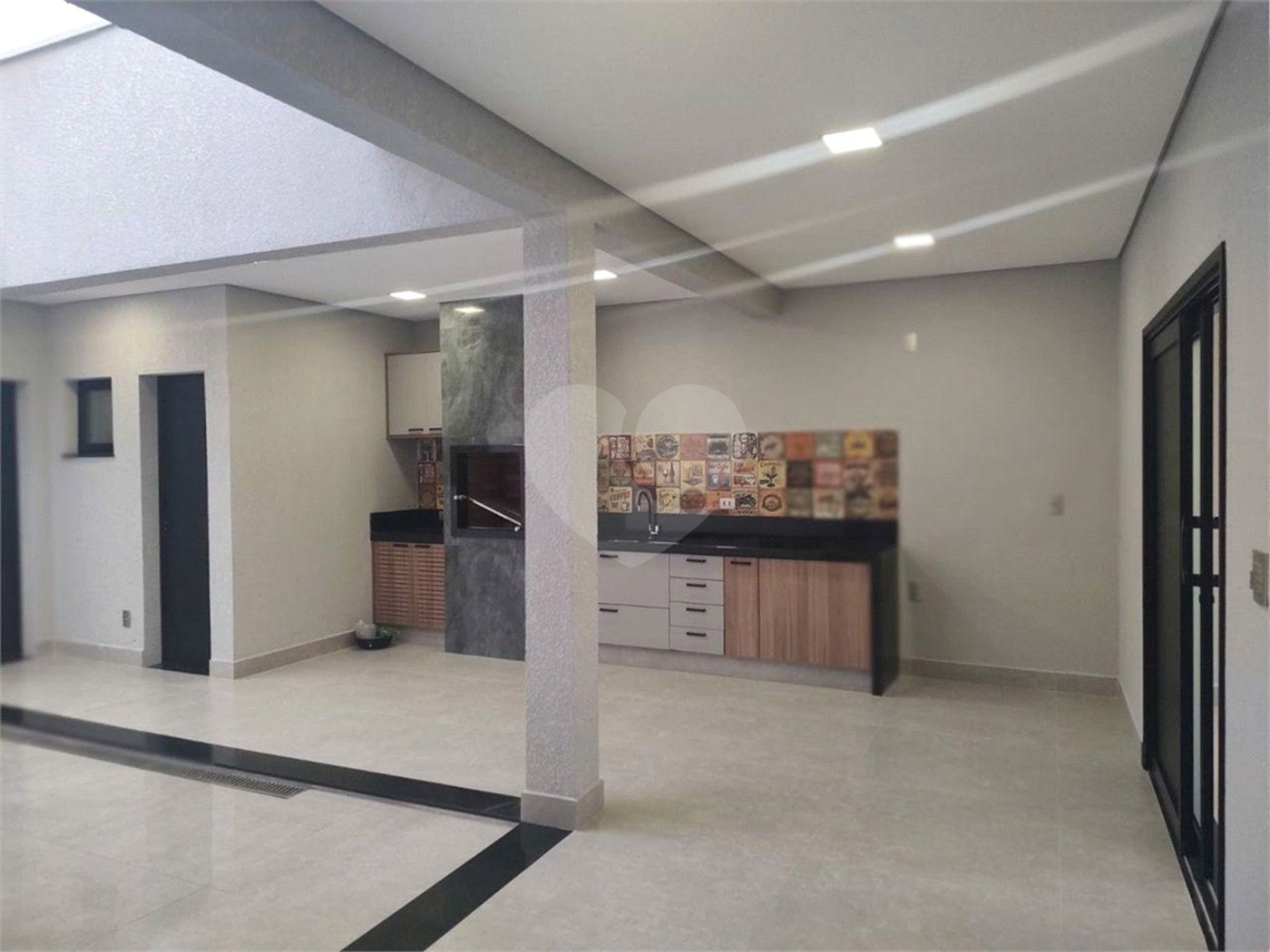 Casa à venda com 3 quartos, sendo 1 suíte, em Jardim Adriana, Indaiatuba, SP