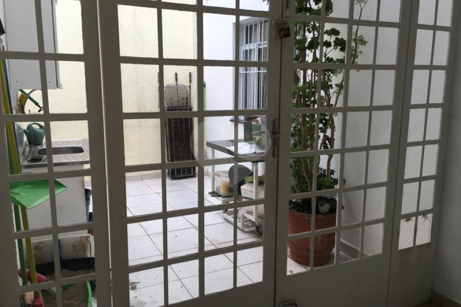 Sobrado à venda com 4 quartos, sendo 3 suítes,  em Tremembé, São Paulo, SP