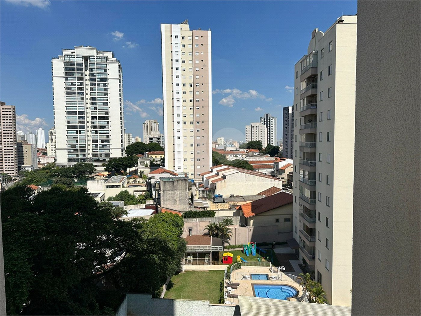 Apartamento à venda com 3 quartos, sendo 1 suíte, em Santa Teresinha, São Paulo, SP