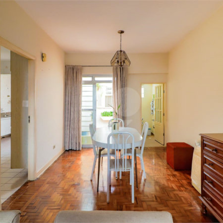 Casa à venda com 3 quartos em Indianópolis, São Paulo, SP