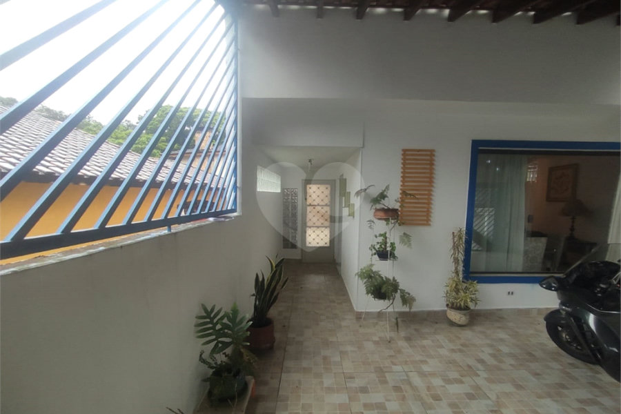 Sobrado à venda com 3 quartos, sendo 1 suíte, em Tremembé, São Paulo, SP