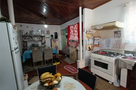 Casa à venda com 2 quartos em Taboão, São Roque, SP