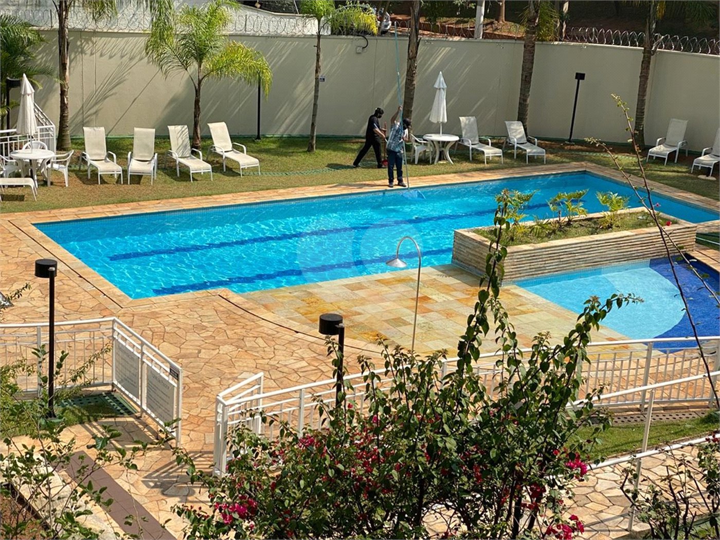 Apartamento à venda com 2 quartos em Parque Reboucas, São Paulo, SP