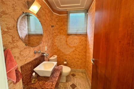 Casa à venda com 5 suítes no condomínio Residencial Bougainville, Campinas - SP