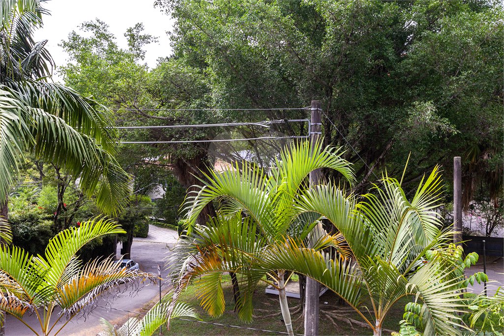 Sobrado à venda ou para alugar com 3 suítes em Jardim Guedala, São Paulo, SP