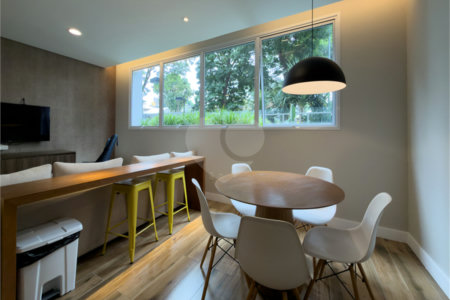 Apartamento à venda com 4 quartos, sendo 2 suítes, em Pinheiros, São Paulo, SP