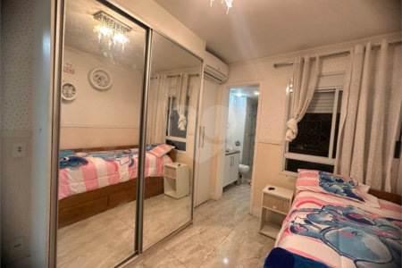 Apartamento à venda com 4 quartos, sendo 3 suítes, em Paraíso do Morumbi, São Paulo, SP