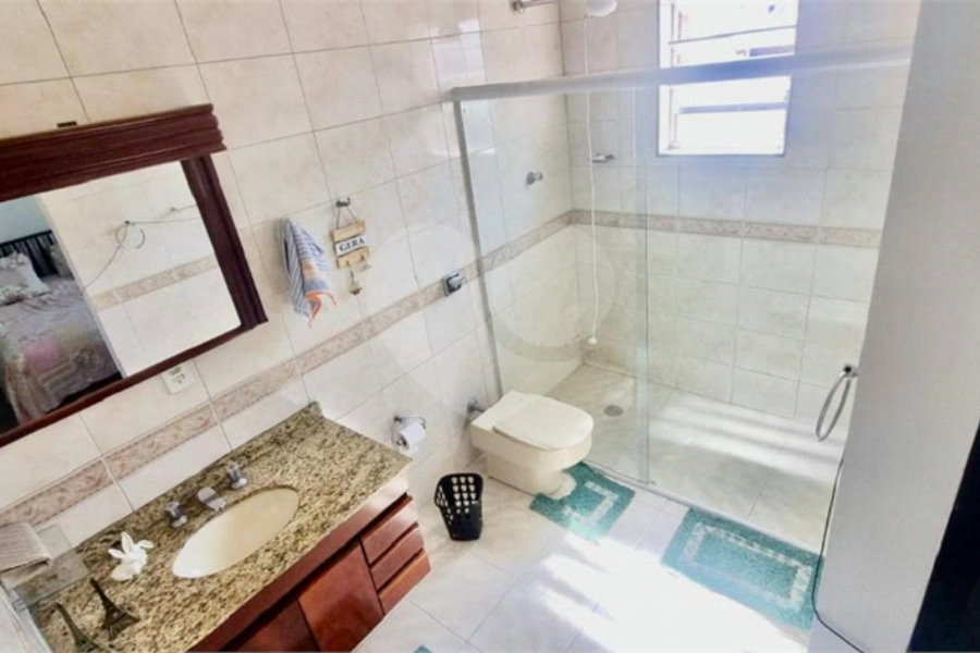Sobrado à venda com 3 quartos, sendo 1 suíte, em Vila Nova Cachoeirinha, São Paulo, SP