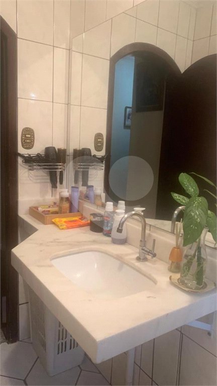 Sobrado à venda com 4 quartos, sendo 1 suíte, em Tremembé, São Paulo, SP