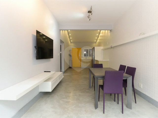 Casa à venda com 2 quartos, sendo 1 suíte,  em Chácara Santo Antônio, São Paulo, SP