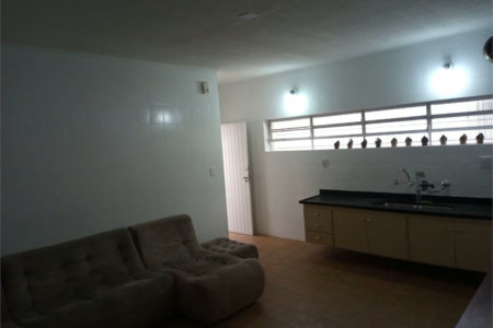 Casa Térrea à venda ou para alugar com 3 quartos, sendo 1 suíte,  em Caxingui, São Paulo, SP