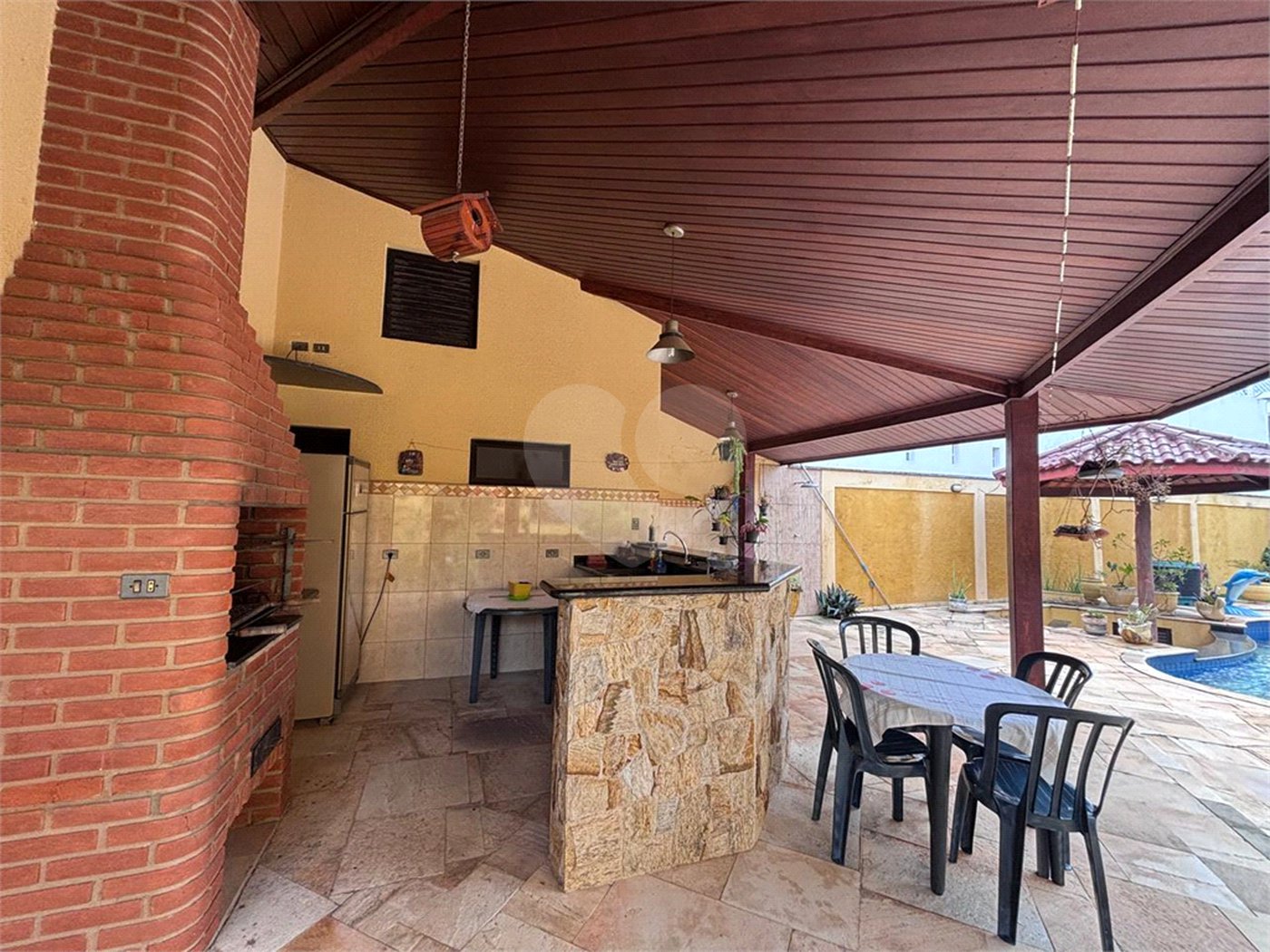 Casa à venda com 4 quartos, sendo 2 suítes,  no condomínio Granja Olga Ii, Sorocaba - SP