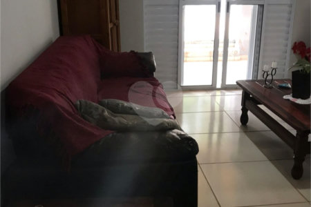 Chácara à venda com 3 quartos, sendo 2 suítes,  em Jardim Mirantes de Ipanema, Araçoiaba da Serra, SP