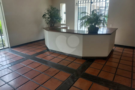 Apartamento à venda com 3 quartos, sendo 1 suíte, em Jardim Paulista, São Paulo, SP