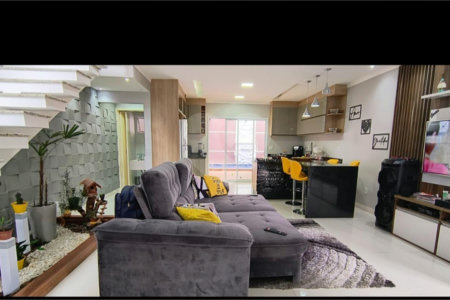 Casa à venda com 3 quartos, sendo 1 suíte, em Villa DI Cesar, Mogi das Cruzes, SP