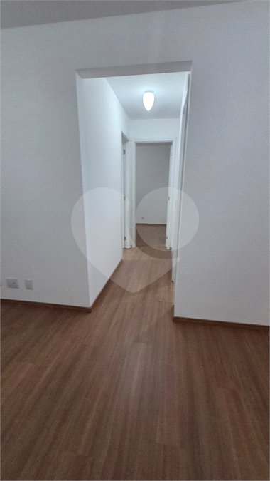 Apartamento à venda com 2 quartos em Vila Zat, São Paulo, SP