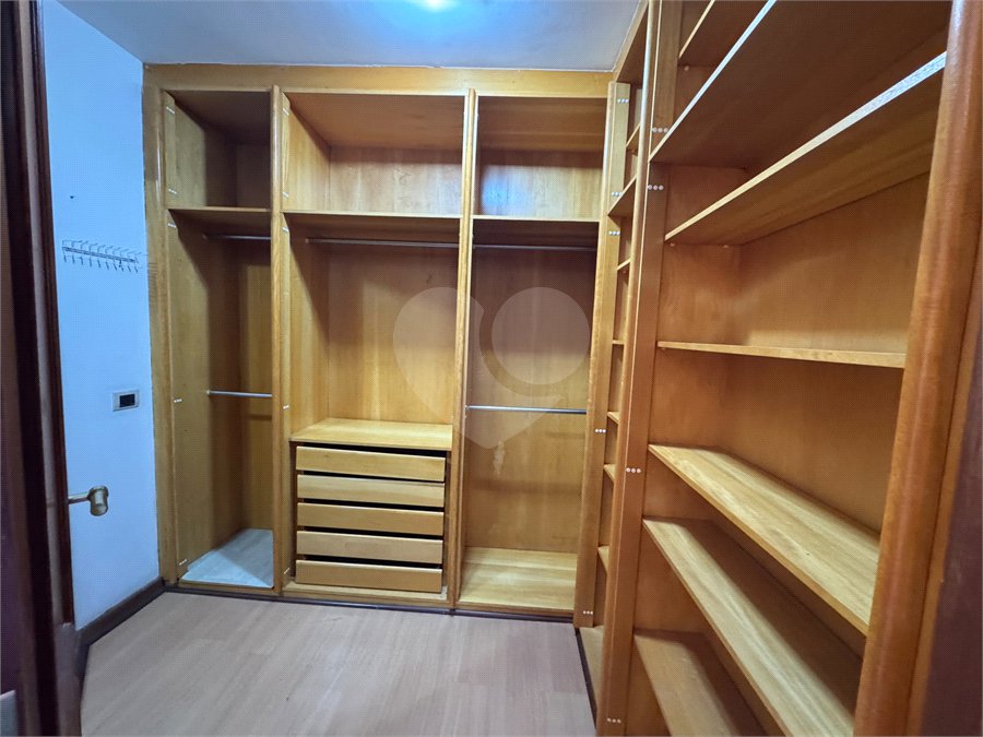 Apartamento à venda com 4 quartos, sendo 3 suítes, em Santana, São Paulo, SP