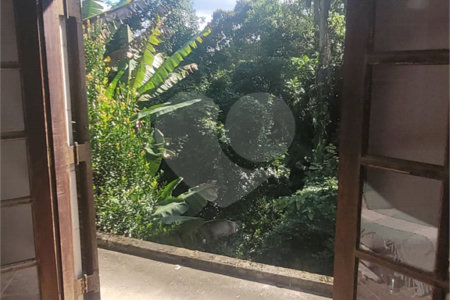 Chácara à venda com 3 quartos em Parque Alvorada, Suzano, SP