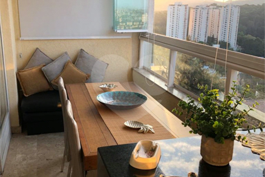 Cobertura à venda com 3 quartos, sendo 1 suíte, em Tremembé, São Paulo, SP