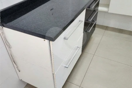 Apartamento à venda com 3 suítes em Santana, São Paulo, SP